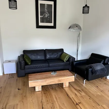 Lägenhet Luxurioes Kernsanierte Altbauwohnung