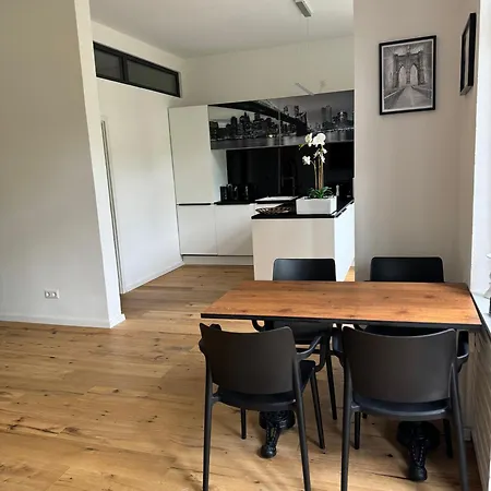 Lägenhet Luxurioes Kernsanierte Altbauwohnung