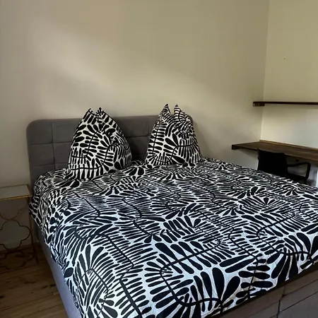 Lägenhet Luxurioes Kernsanierte Altbauwohnung *